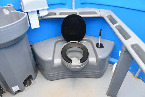 Best Long-term porta potty rental  in Waverly, IL